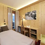 Hotel La Genzianella 3*